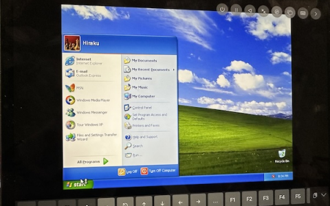 在 iOS 17 使用 iPad 搭配 UTM JIT 模式执行 Windows XP