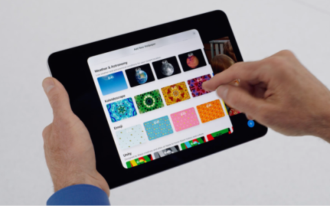 iPadOS 17 让 iPad 可以自定义桌面、与同学共同编辑 PFD
