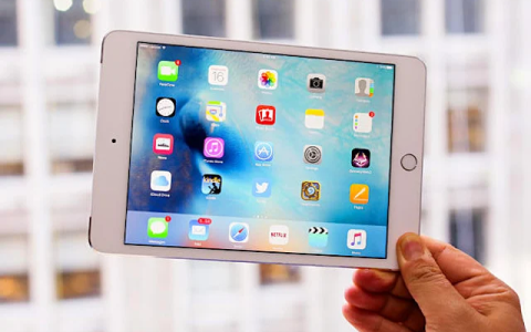 iPad mini 4 屏幕反光率更低，阳光下也能看清楚