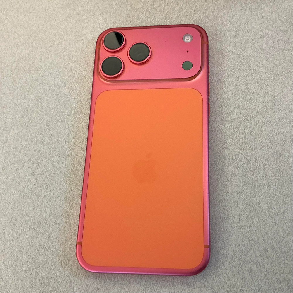 iPhone 17 Pro 宇宙橙变色怎么办？ 这一方法有望换机