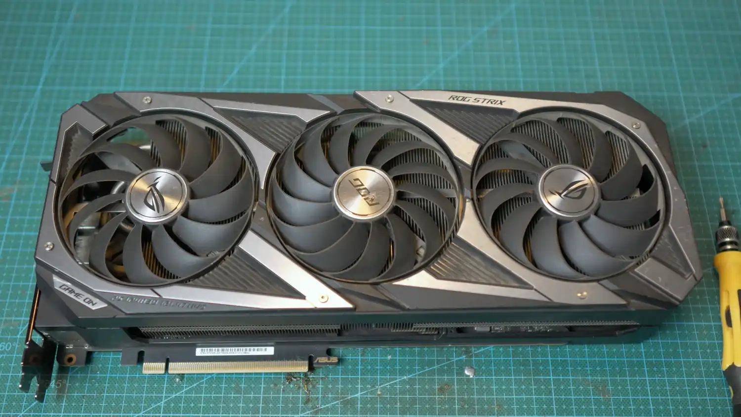 奇奇怪怪的 RTX 3080 20G！